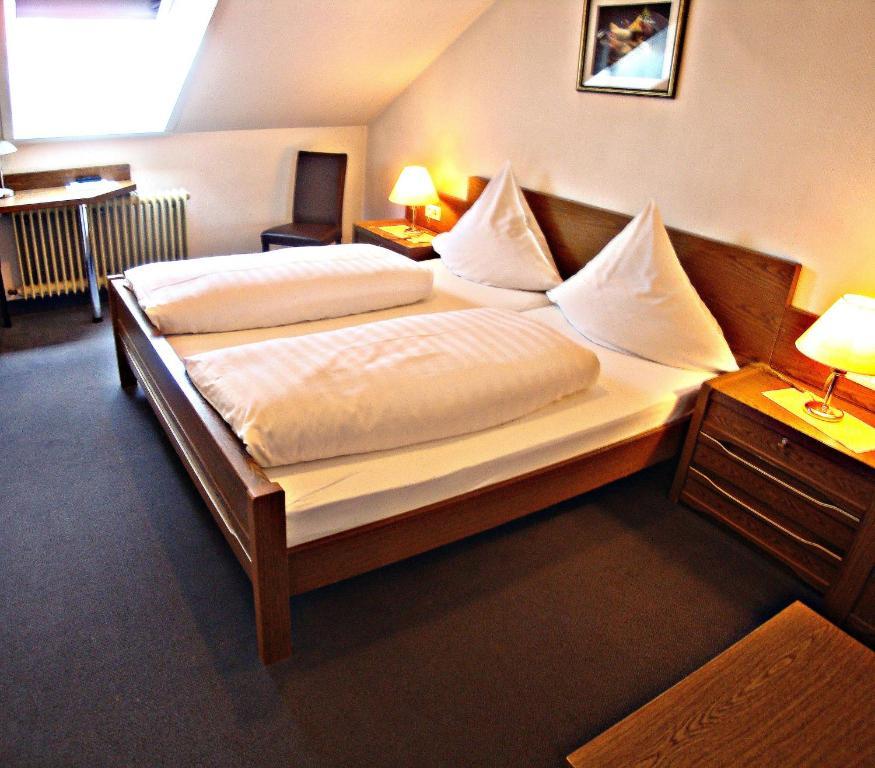 Hotel Gasthof Herderich Schlüsselfeld Exterior foto